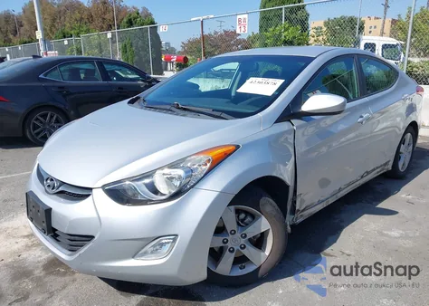2012 Hyundai Elantra Gls (Ulsan Plant) z USA, uszkodzony, nr VIN KMHDH4AE0CU285772